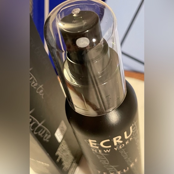 Ecru NY | Texture Setting Spray | Heat Protection | Set, Style & Hold - NIB - Picture 4 of 9